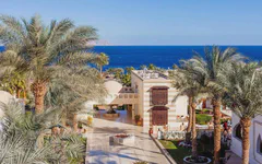 Club Reef Resort